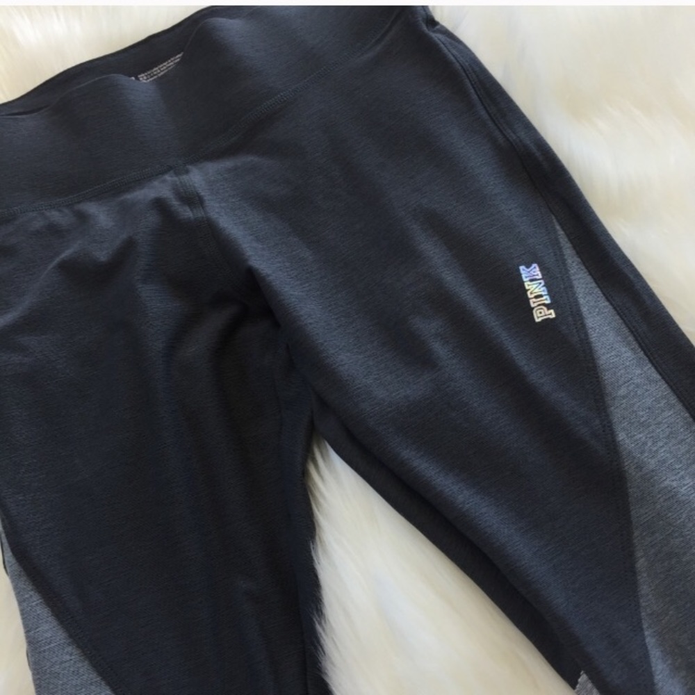 🚫TRADED🚫🖤VS PINK Super Soft Leggings🖤 - Picture 4 of 7